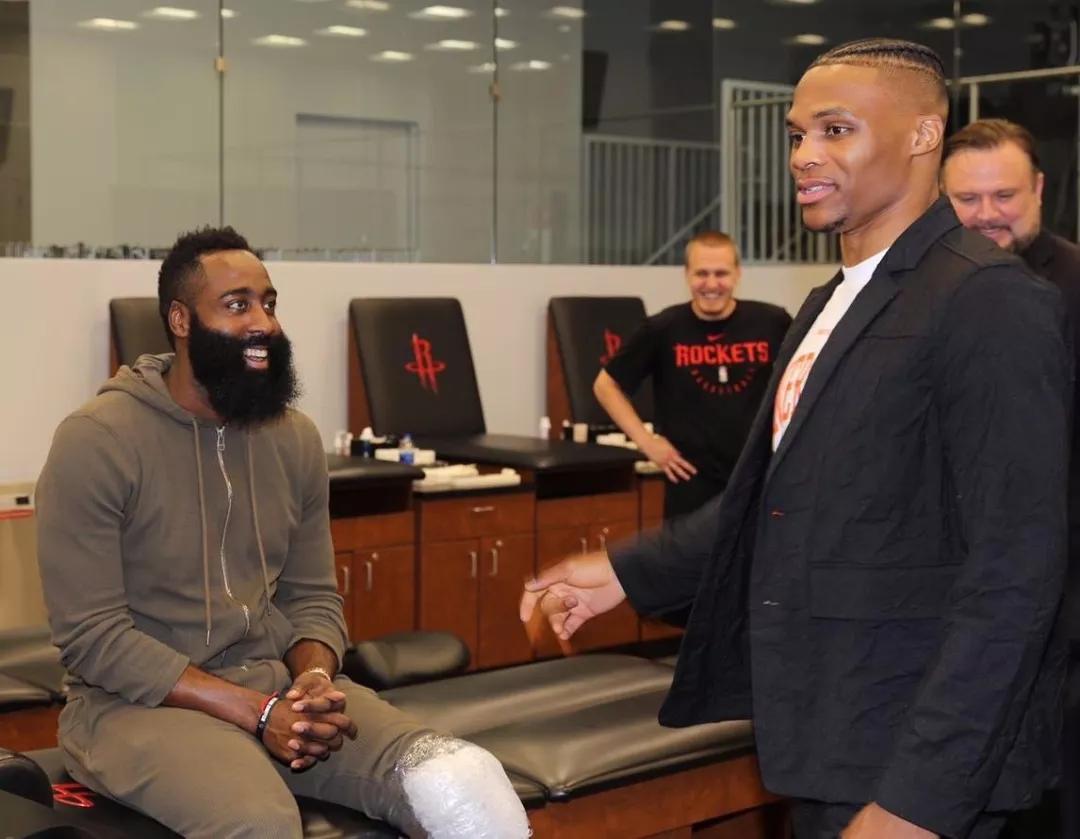 更是一次资 更是一次资