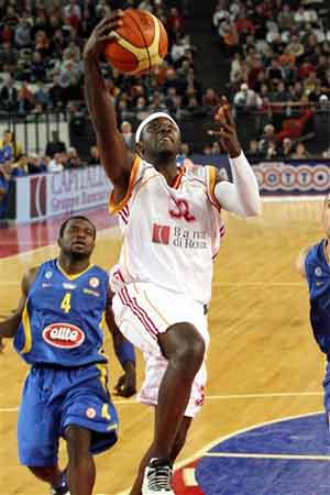 与之呼应 与之呼应